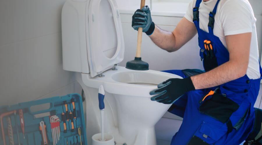 sewer cleaning in Valencia, CA